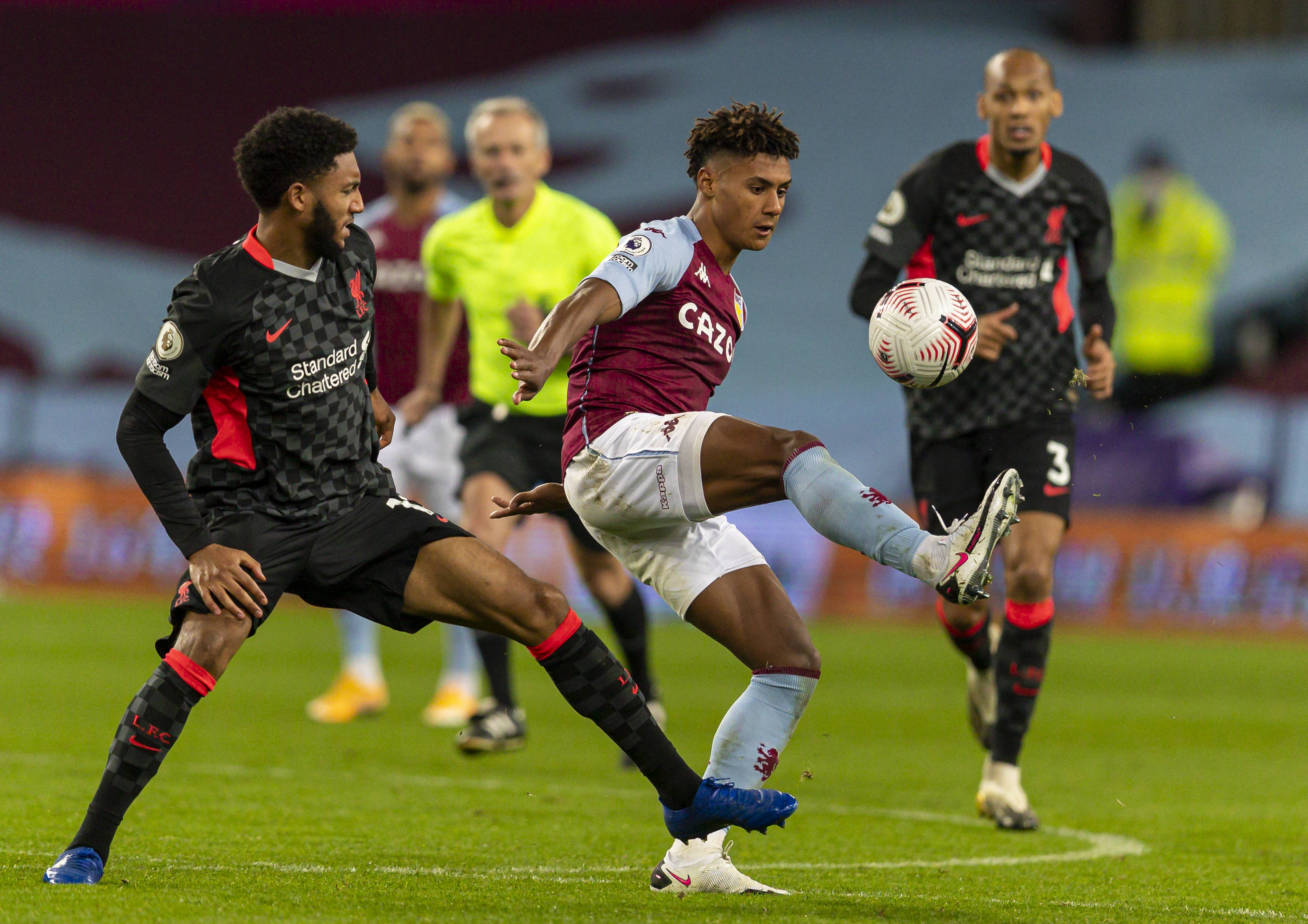 内外关注的 内外关注的